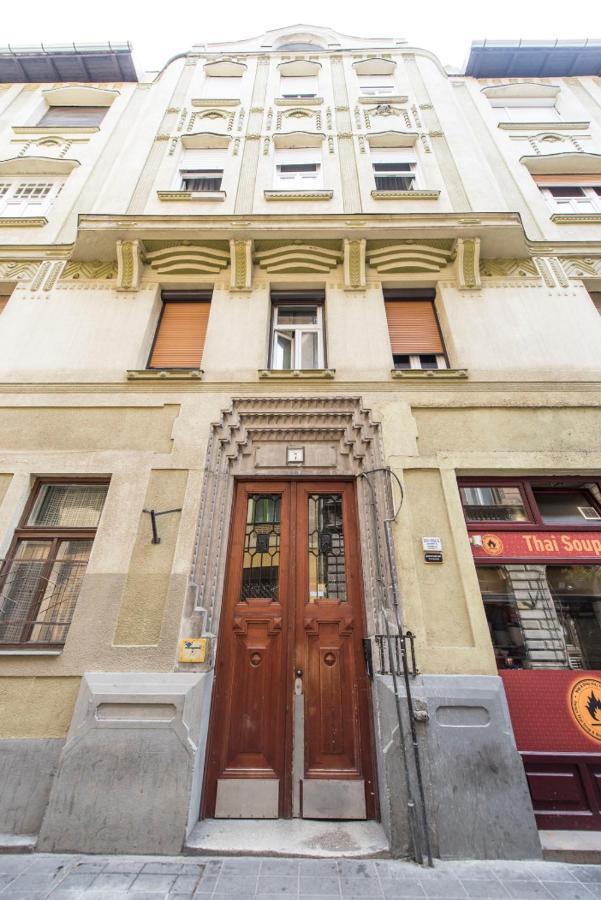 Kaz7 Kazinczy Apartment Budapest Exterior foto